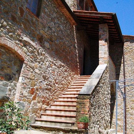 Hostal Borgo Nuovo San Martino Ambra Exterior foto